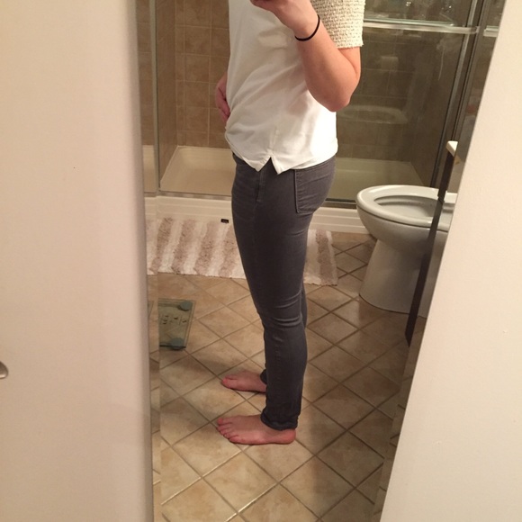 Light grey skinny LOFT jeans - Picture 2 of 2